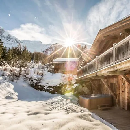 Alpesi faház L'ourson, Avec Jacuzzi, Sauna, Services Hoteliers