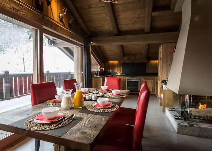 Alpesi faház L'ourson, Avec Jacuzzi, Sauna, Services Hoteliers